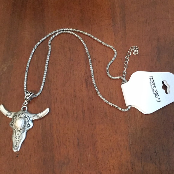 Bull Head Western Ivory Necklace & Earring Set - Picture 5 of 5